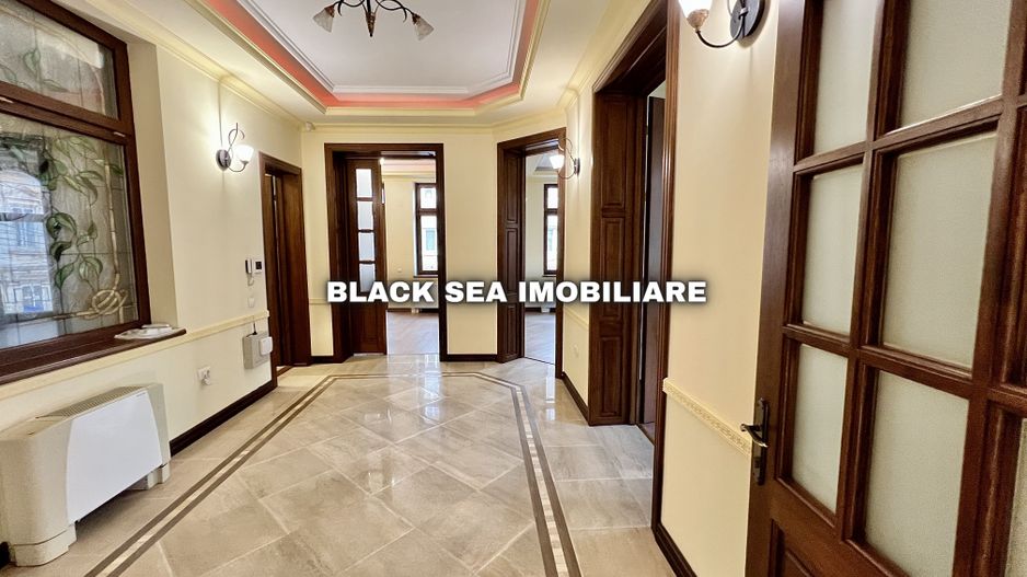 Spațiu Ultracentral 4 Camere – Ideal pentru Birouri / Alte Activitati - Poză 1