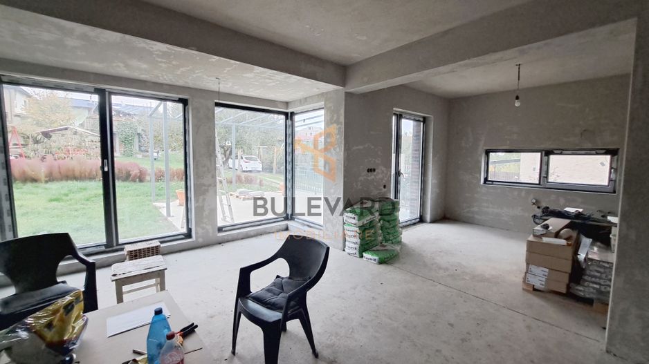 Casa individuala in cartierul Borhanci! - Poză 10