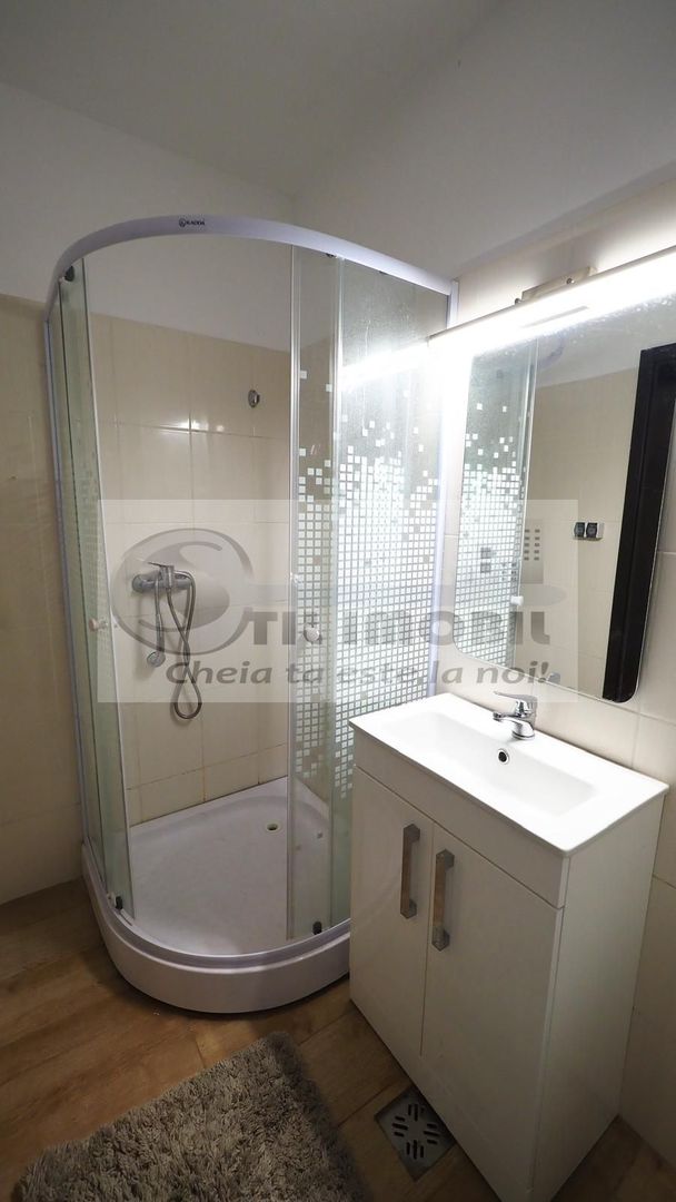 Apartament 3 camere Podu de Fier -  550 EURO - Poză 17