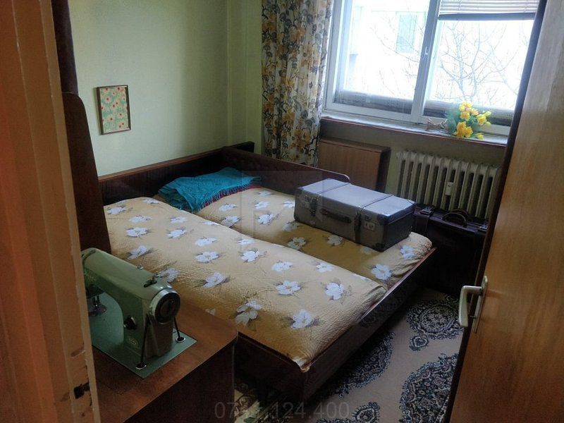 Vanzare apartament 3 camere Bd. Timisoara - Poză 8