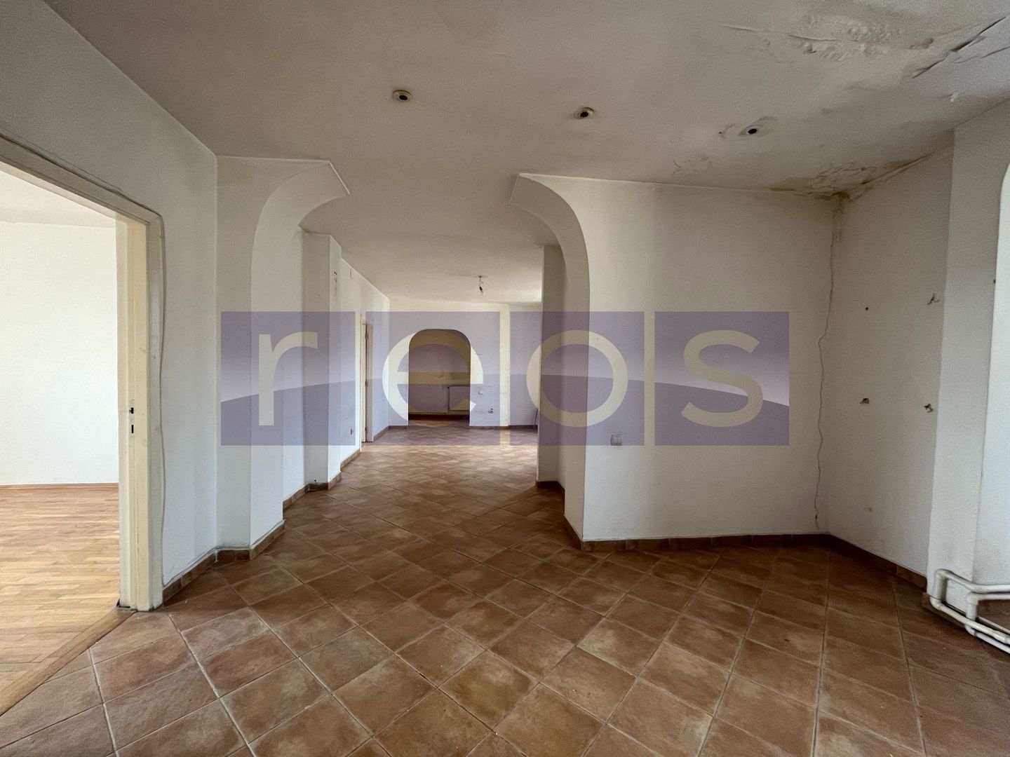 VANZARE 5 CAMERE DECOMANDAT | ZONA UNIVERSITATE - Poză 10