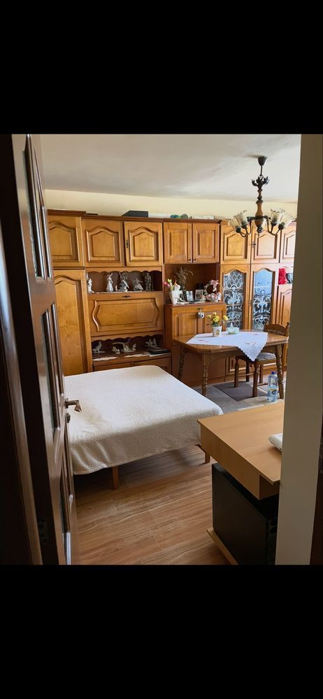 Vand Garsoniera / in zona micro 17 - Poză 1