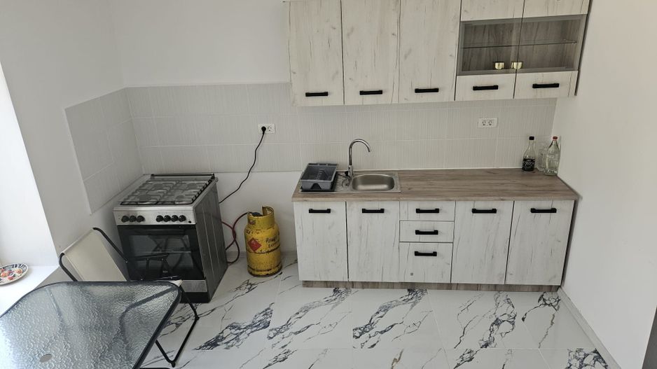 Casa Beregsaul mic+teren 1550 mp - Poză 5