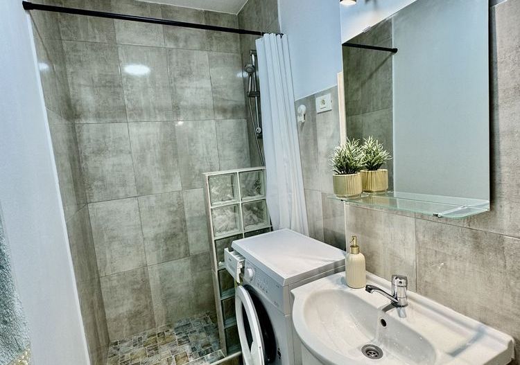 Inchiriez Garsoniera Dristor Sector 3 - Poză 7