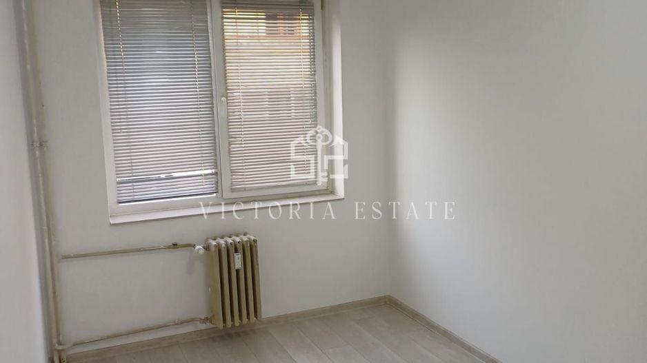 3 camere ultra central - Poză 6
