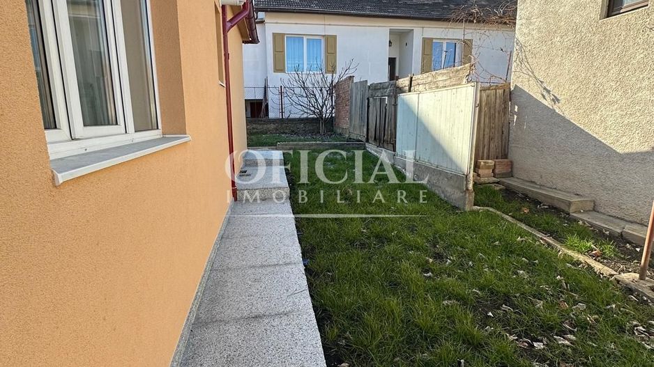 Casa individuala | 2 Parcari | Curte | Zona Andrei Muresanu - Poză 12