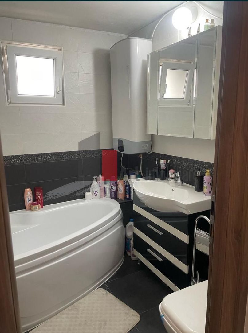 APARTAMENT 3 CAMERE  BARCA - Poză 8