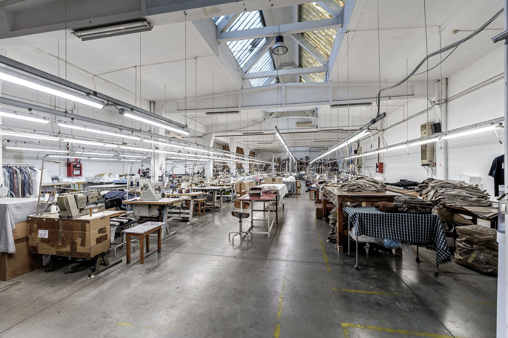 Hală industrială în suprafață de 675 mp - Poză 1