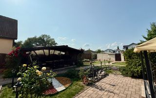 Casa individuala cu 10 camere 1600 mp teren - Poză 2