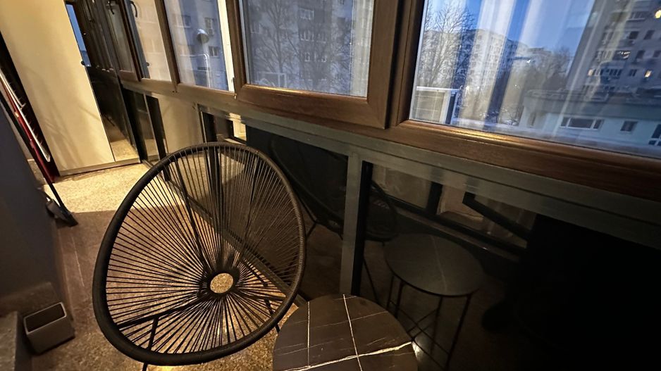 Garsoniera Studio Bloc NOU Metrou Dristor Mihai Bravu Centrala + Pat - Poză 14