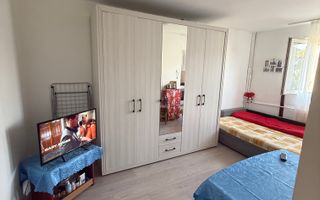 Garsoniera, etaj 3, zonă Rogerius, Oradea - Poză 1