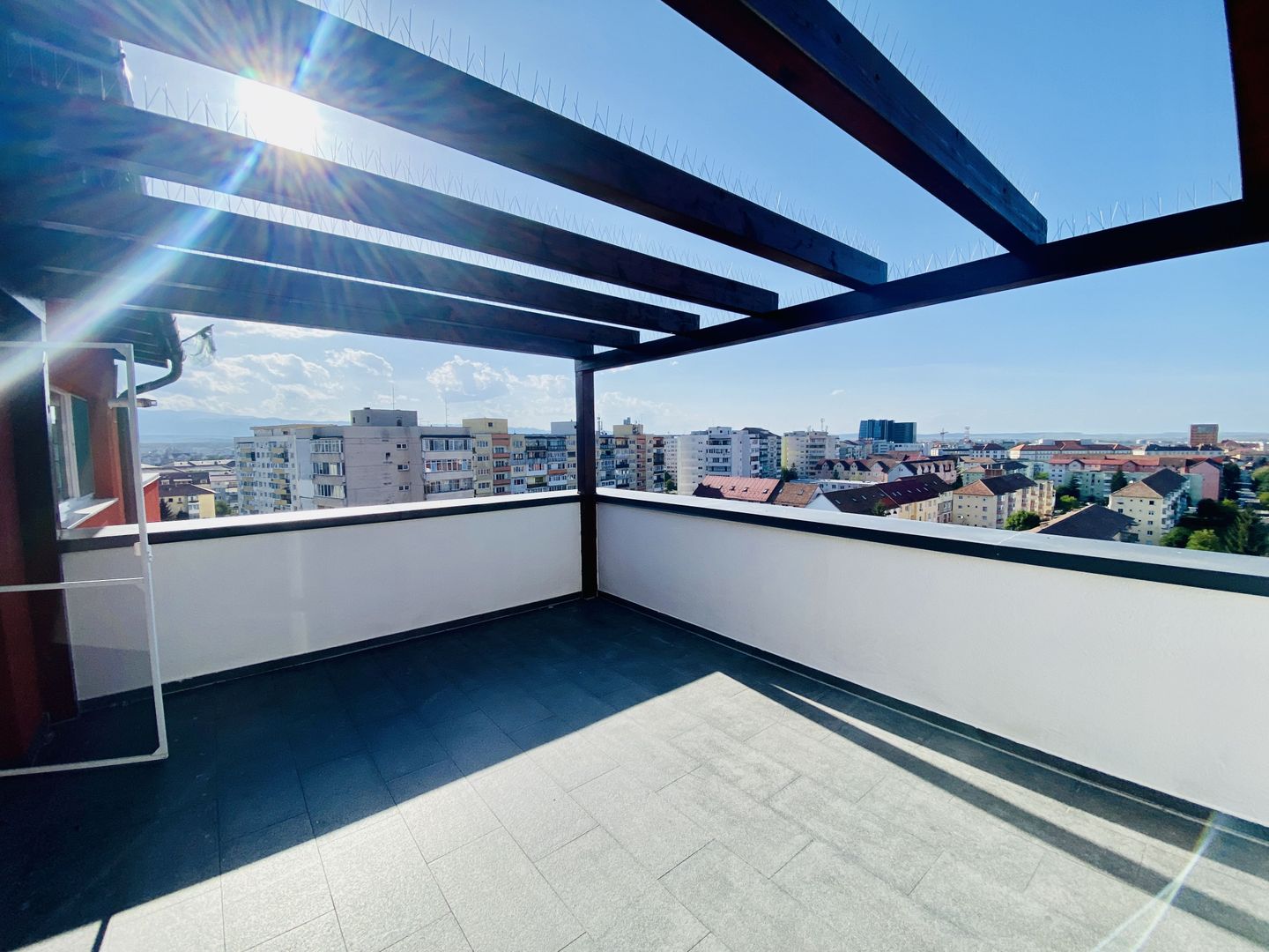 Penthouse confort lux,mobilat, utilat, garaj subteran, aer conditionat - Poză 19