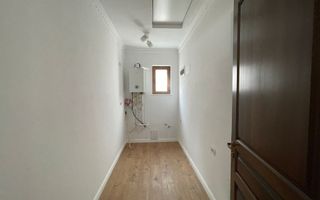 Casa individuala pe parter 160Mp -la asfalt-Ghiroda - Poză 9
