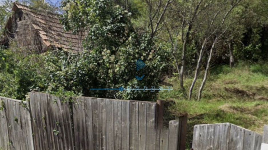 Casa taraneasca de vanzare in Blandiana in judetul Alba - Poză 1