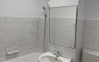 Garsonieră în Brazdă lui Novac - Poză 5