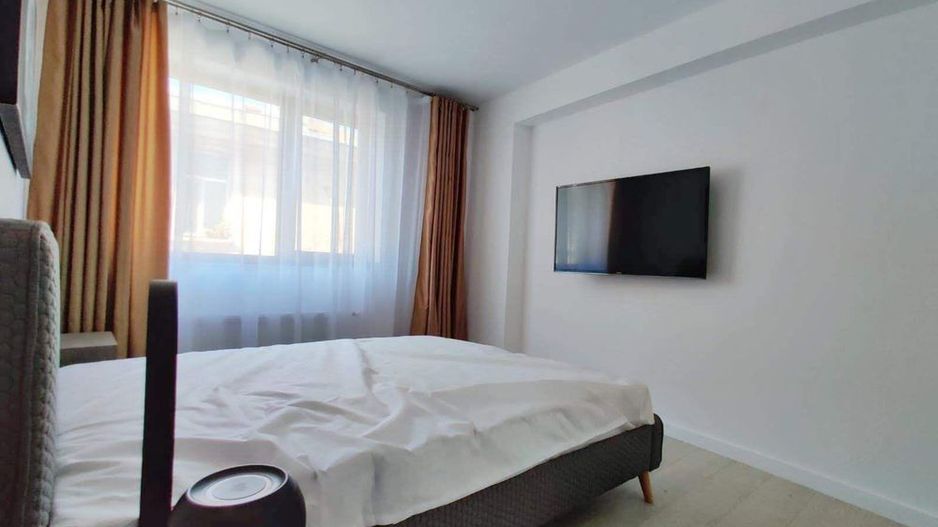 Inchiriere apartament cu doua camere zona unirii - Poză 6