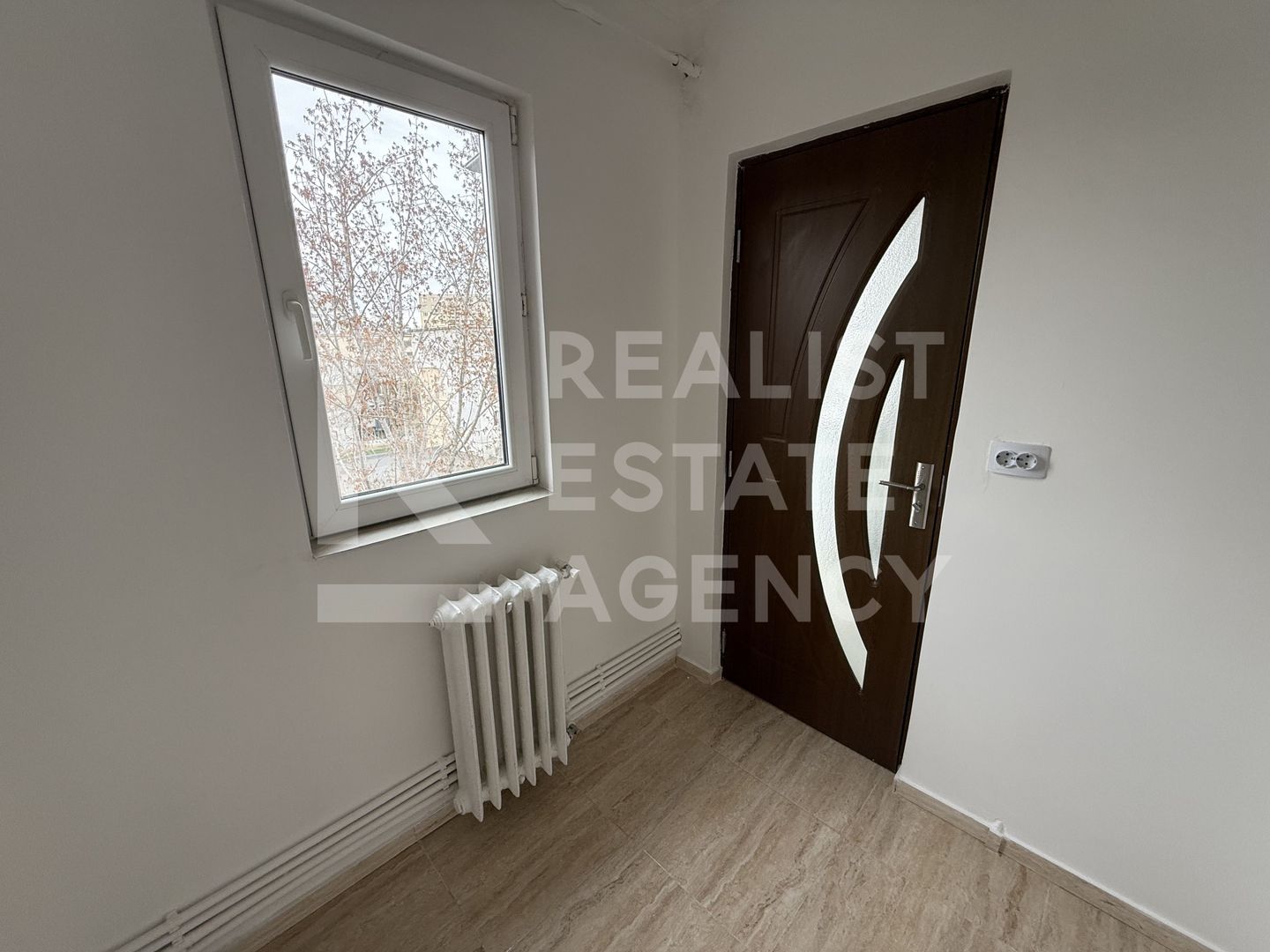 Apartament cu 3 camere,renovat, Alexandru cel Bun, Iași - Poză 4