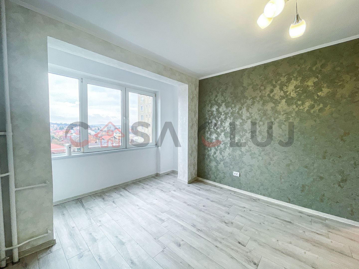 Etaj intermediar - 2 camere - proaspat renovat - GHEORGHENI - Poză 2