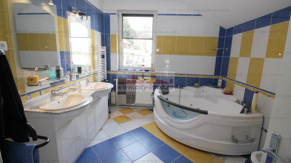 Vanzare Vila SINAIA - Poză 18