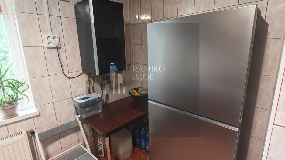 Apartament 4 camere decomandat /centrala- Titan/ Aleea Fetesti - Poză 7