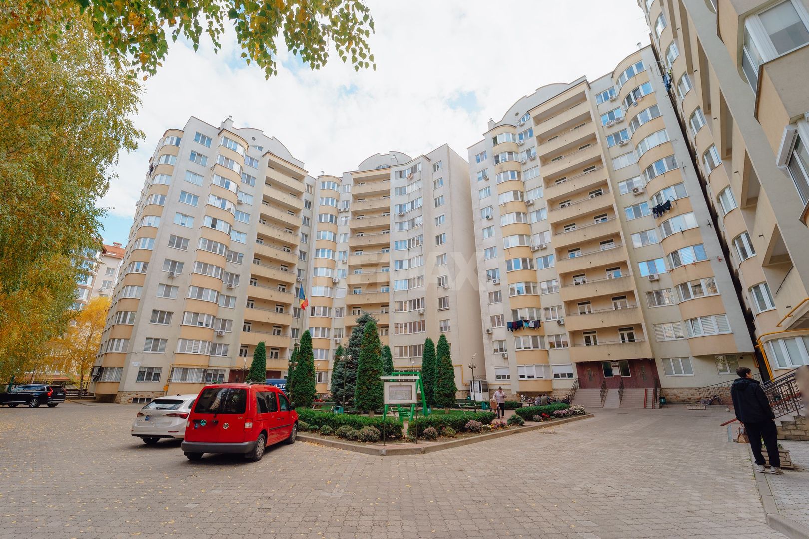 De vânzare I Apartament cu 3 camere I Variantă Albă | Buiucani I Alba Iulia - Poză 1