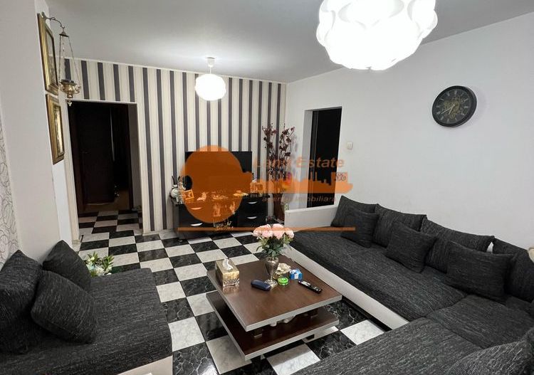 Apartament cu 4 camere in zona Parc Sebastian-Centrala Proprie - Poză 2