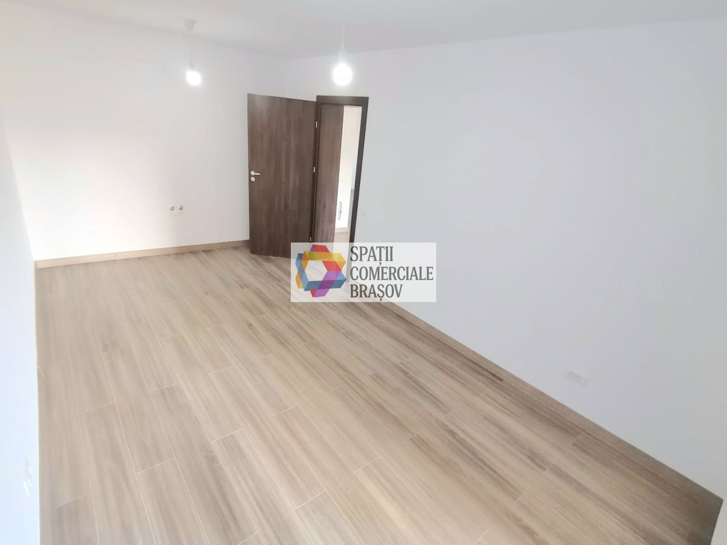 Spariu comercial Urban Plaza - 224 mp #plus-imo.ro - Poză 16