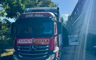 Afacere la cheie - scoala de soferi - 17 vehicule - Poză 13