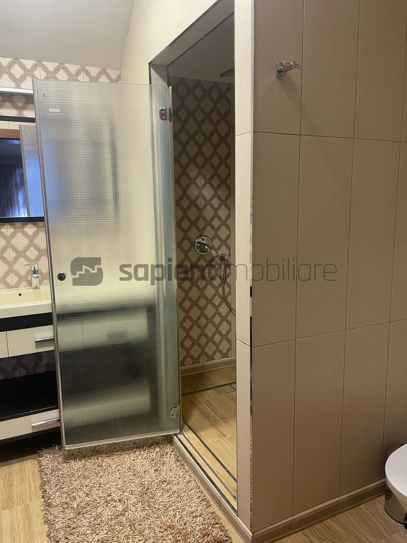 VILA IN ORADEA - Poză 18