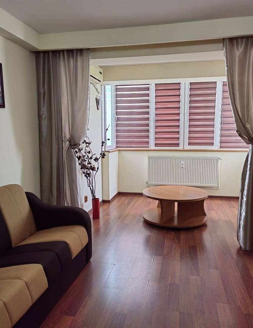 Inchiriere apartament 2 camere Dristor metrou - Poză 1