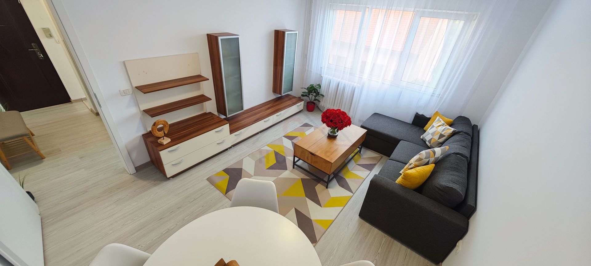 Renovat recent, aproape de Judetean, aproape de Complex, PET FRIENDLY! - Poză 1