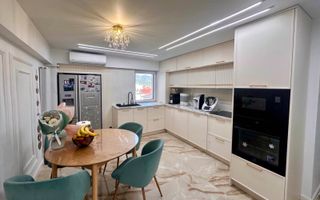 Apartament 4 camere - zona Marinex - Poză 1