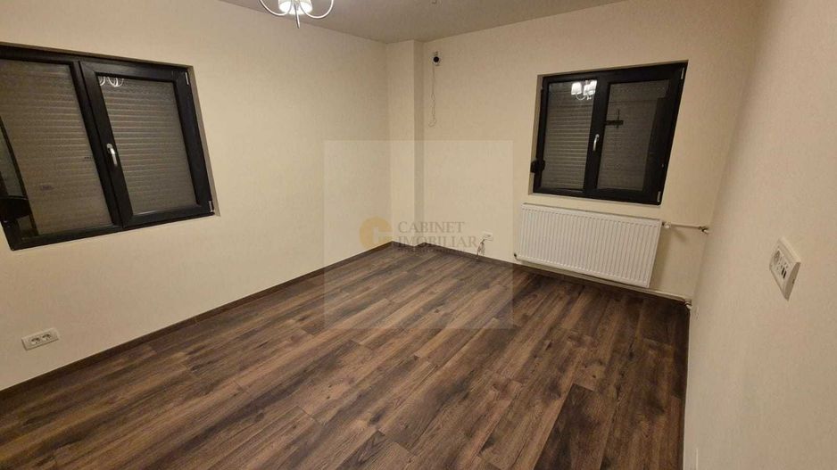Apartament decomandat | Pretabil Locuinta sau Birou | Parter - Poză 1