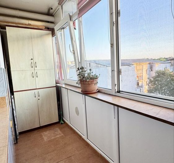 Apartament 2 camere SD,  54 mp Nicolina 1,  65000 euro - Poză 7