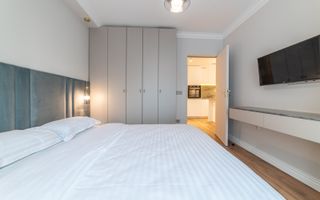 Oportunitate de investitie! Apartament cu 3 camere,zona centrala! 1100 euro chirie! - Poză 6