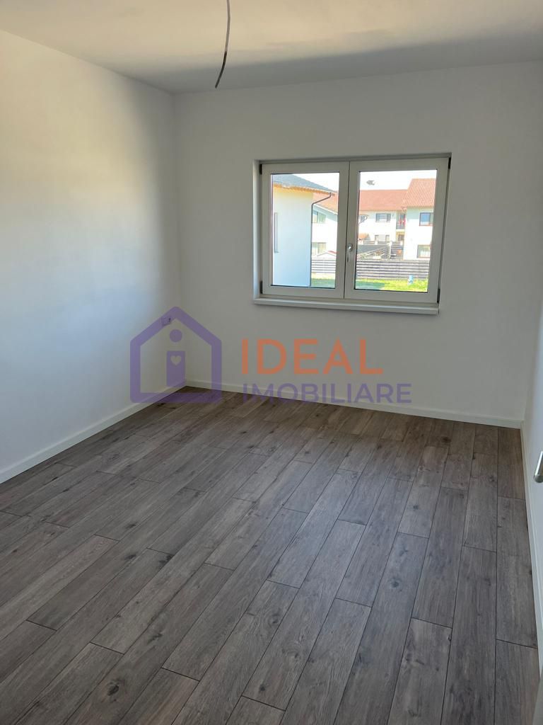 Duplex LA CHEIE cu 4 camere in Selimbar, zona Triajului - Poză 9