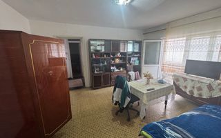APARTAMENT 2 CAMERE ETAJ 2 GRUI CAMPULUNG - Poză 1