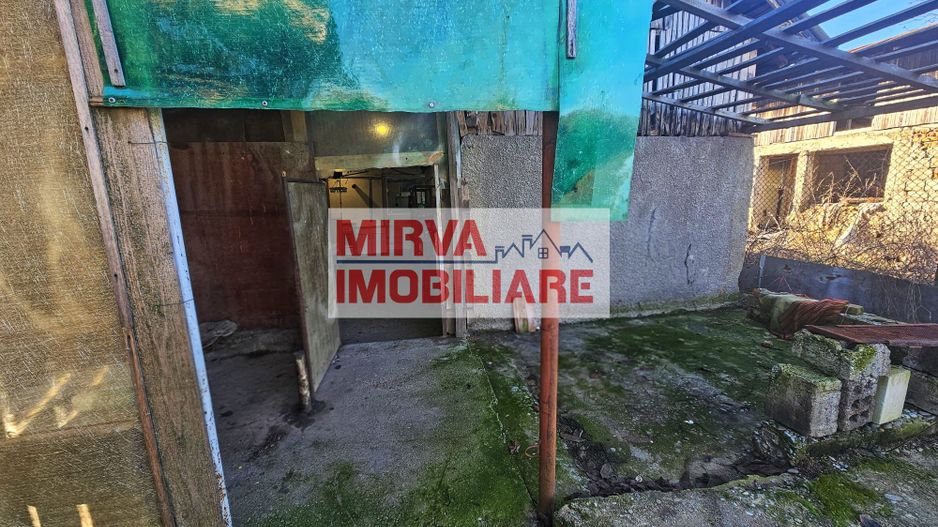Casă 4 camere, garaj + spațiu comercial |  Sat Nedelea - Poză 23