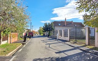 Casa noua + atelier 49 mp + teren 1030 mp! - Poză 1