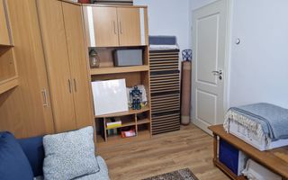 De vanzare apartament 3 camere Drumul Taberei - Poză 3