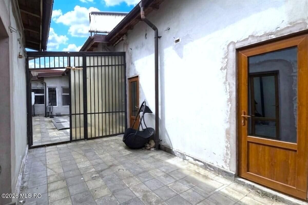 Piata Chiliei - Sectia 1, casa cu 191 mp teren si 10 metri deschidere! - Poză 4