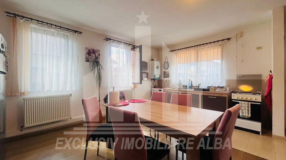 Casa tip duplex de vanzare, Arex - Poză 3