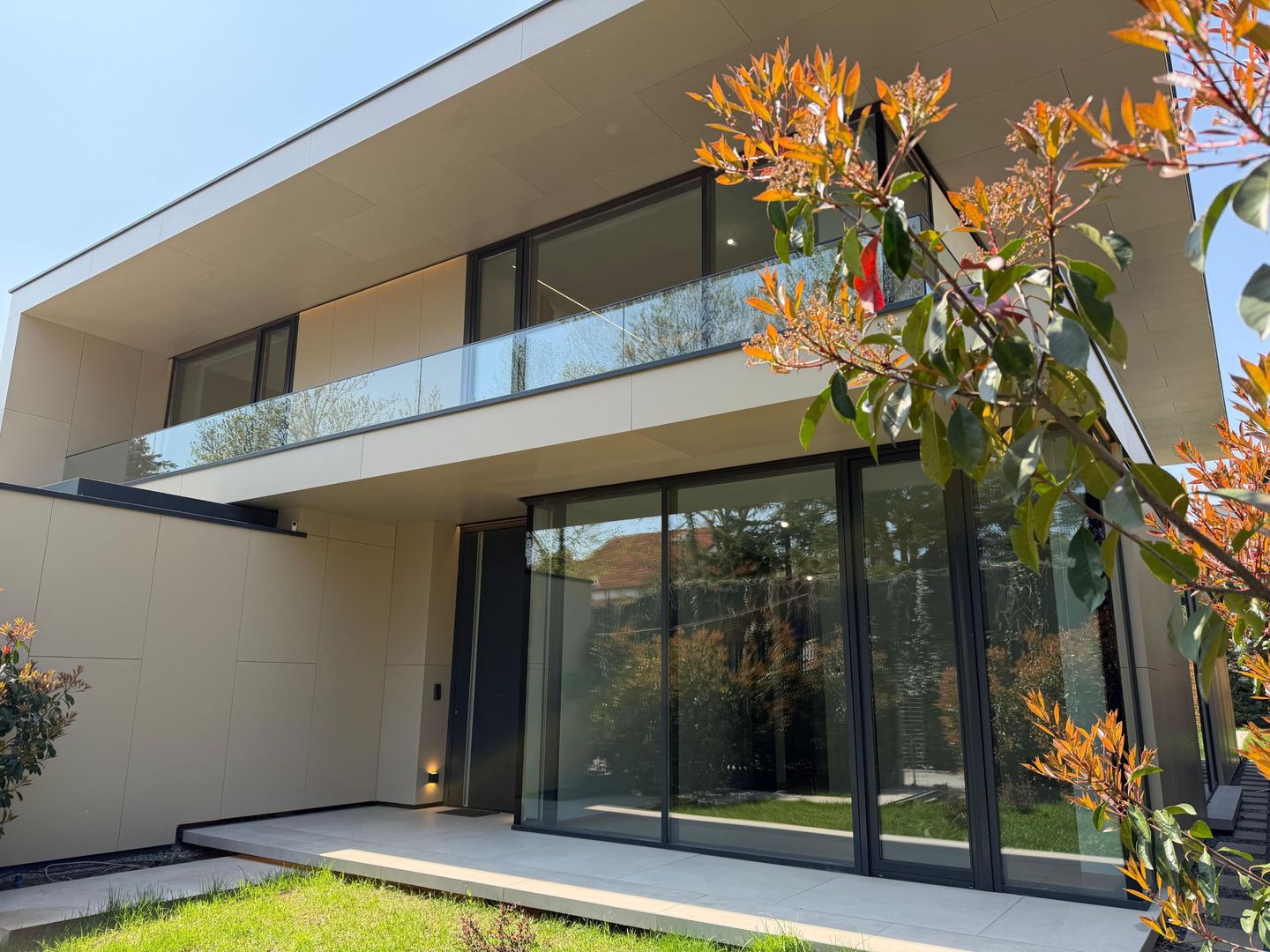 Vilă premium cu arhitectură contemporană |Piscină | Zona Iancu Nicolae - Poză 2