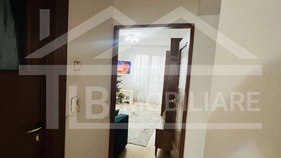 Vând apartament 2 camere   Unirii, 52 m , centrală, izolat - Poză 9