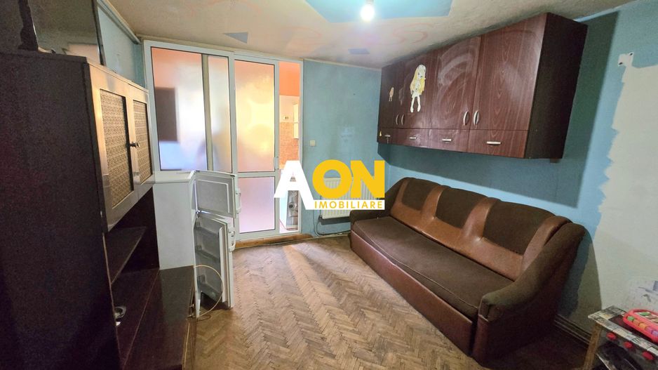 Garsonieră de Vânzare, 24mp, Etaj 3, Zona Cetate - Poză 1