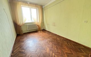 Apartament cu 3 odăi în Ialoveni - Poză 4