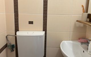 Casă cu 4 camere, 145 mp utili, curte proprie, zona Petrom/Carrefour - Poză 14