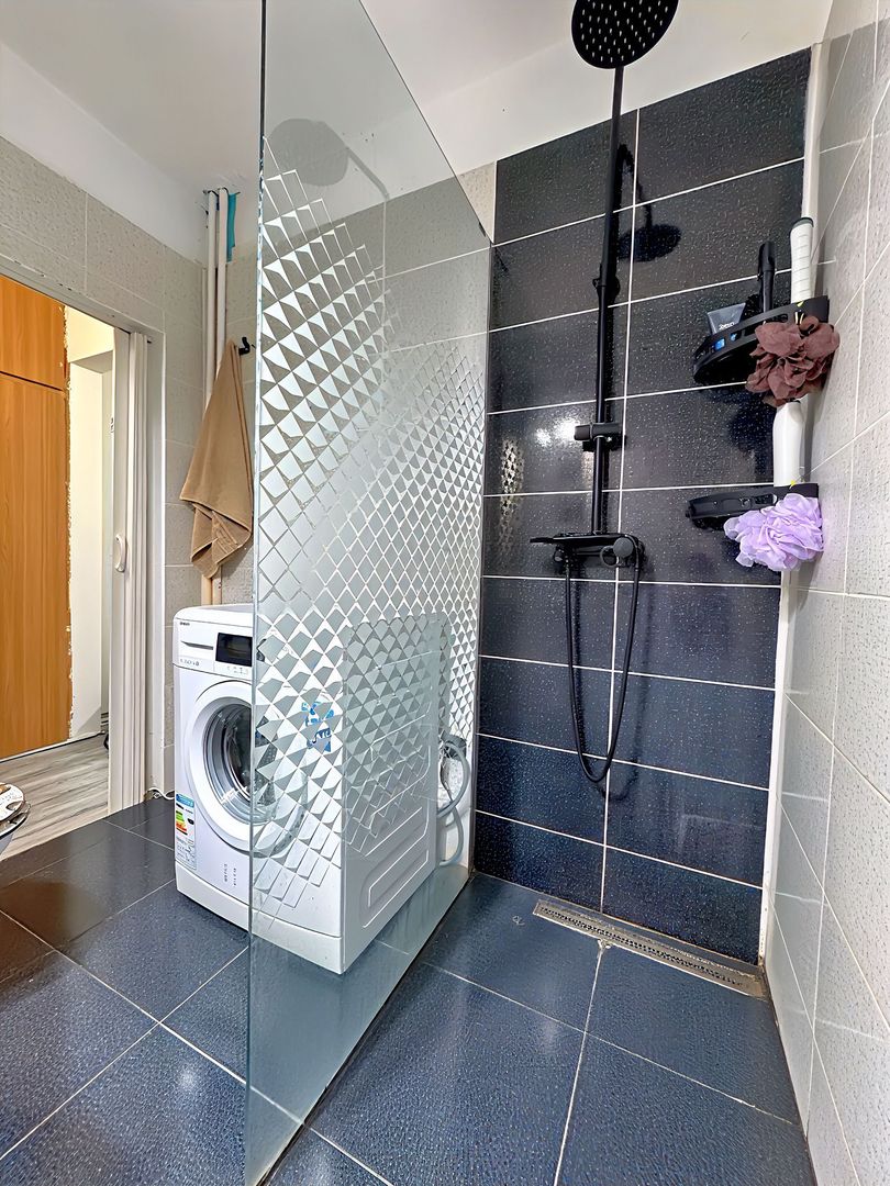 Titan - Costin Georgian Metrou 3 minute Garsoniera Comision 0 - Poză 6