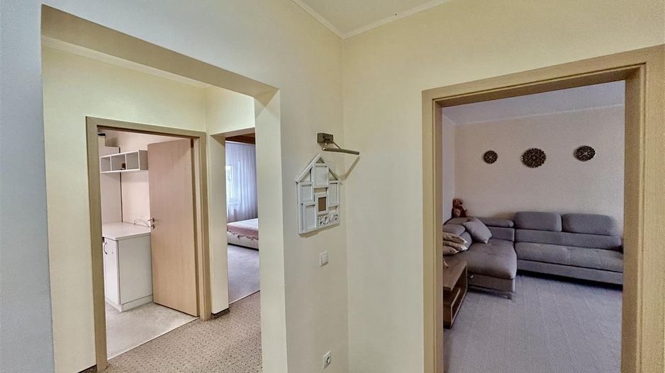 Apartament de închiriat în Sibiu – 3 camere, decomandat, 2 băi, 80 mp - Poză 15