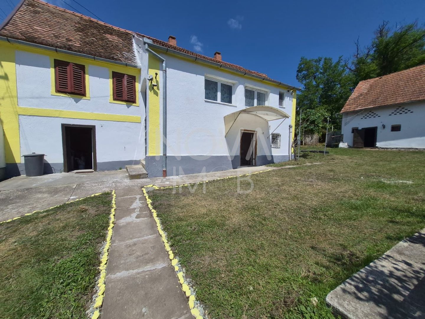 Casa individuala cu teren generos – 8.356 mp – Tichindeal, jud. Sibiu - Poză 23